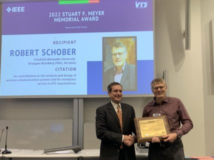 Zum Artikel "Prof. Schober receives the IEEE Stuart Meyer Memorial Award"
